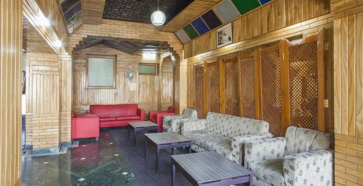 Hotel Pamposh Srīnagar Dış mekan fotoğraf